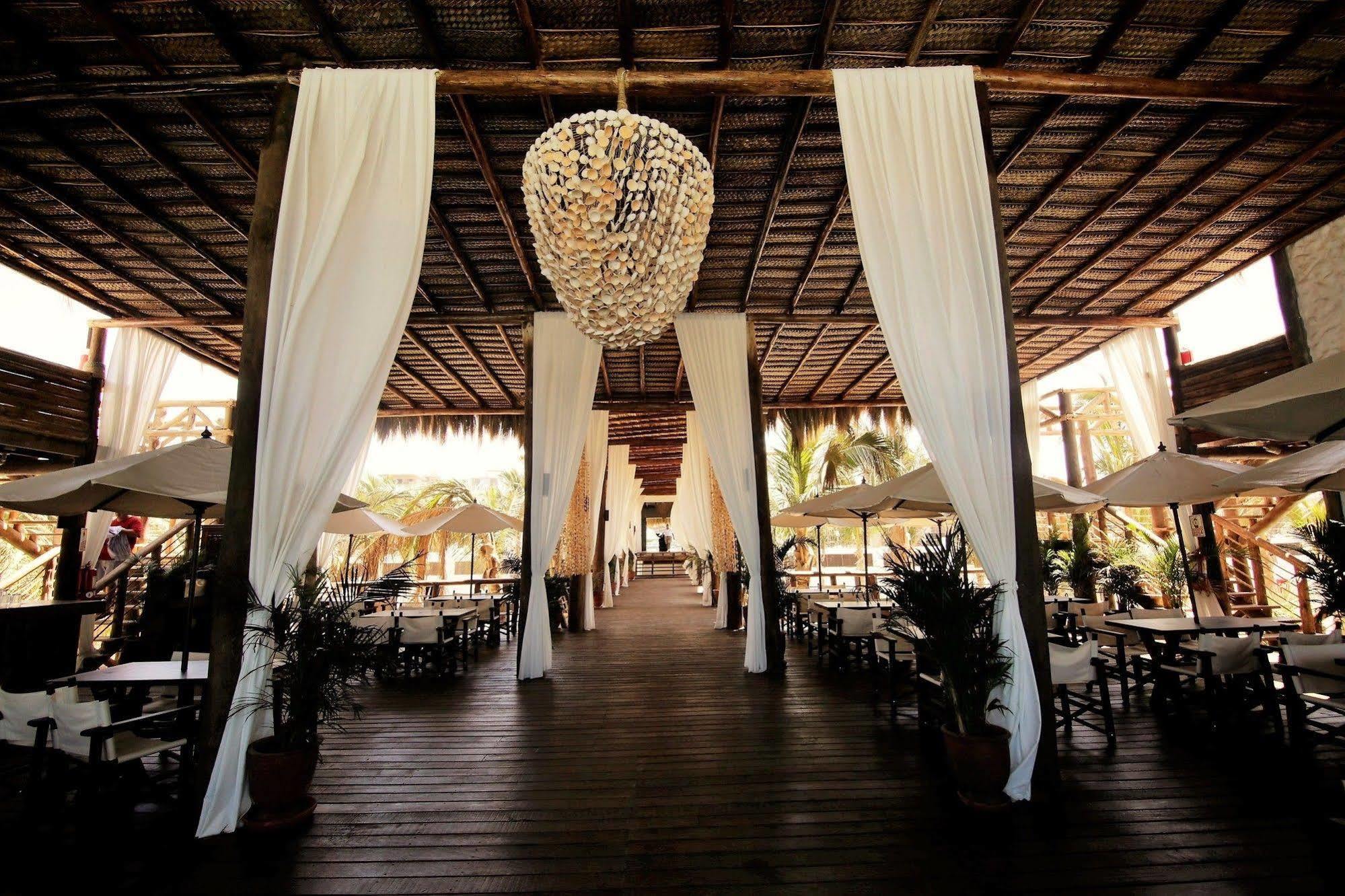 Hotel Rustica Вичайито Экстерьер фото